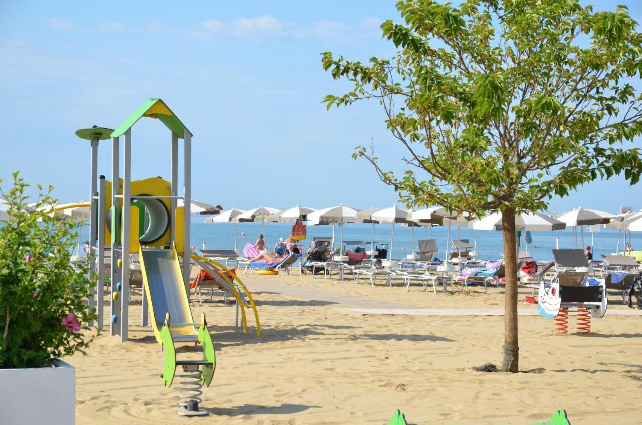 Aparthotel Imperial Bibione Eksteriør billede